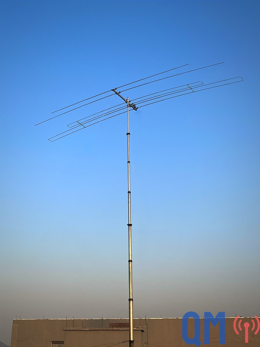QM204WARC product photo
