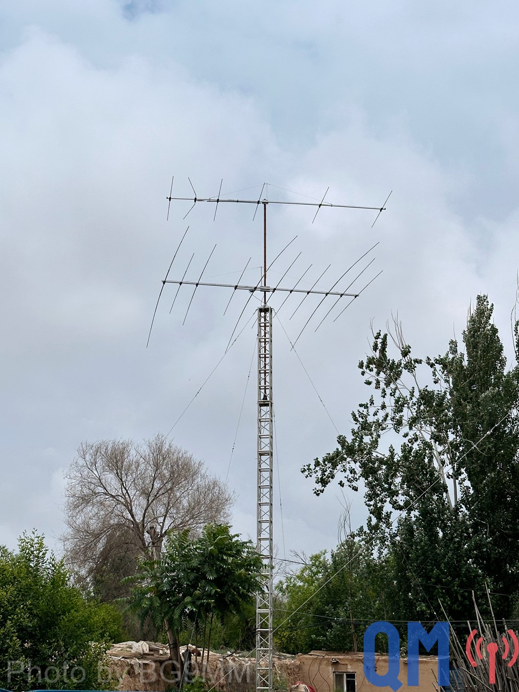 QM311HD product photo
